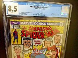 Amazing Spider-Man 121 CGC 8.5 White Pages Beauty Death of Gwen Stacy Marvel