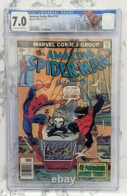 Amazing Spider-Man #162 CGC 7.0 Off-White to White Pages 1976 Marvel Key Comic
