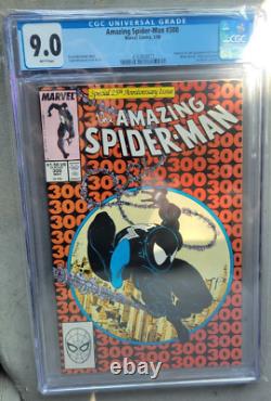 Marvel AMAZING SPIDER-MAN 300 CGC 9.0 WHITE PAGES 1ST APPEARANCE OF VENOM