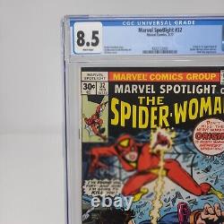 Marvel Spotlight #32 CGC 8.5 Spider-Woman 1st Appearance Marvel 1977 WHITE PAGES