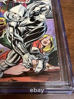 Werewolf By Night 32 CGC 5.5 1st Appearance Moon Knight Off-White to White Pages